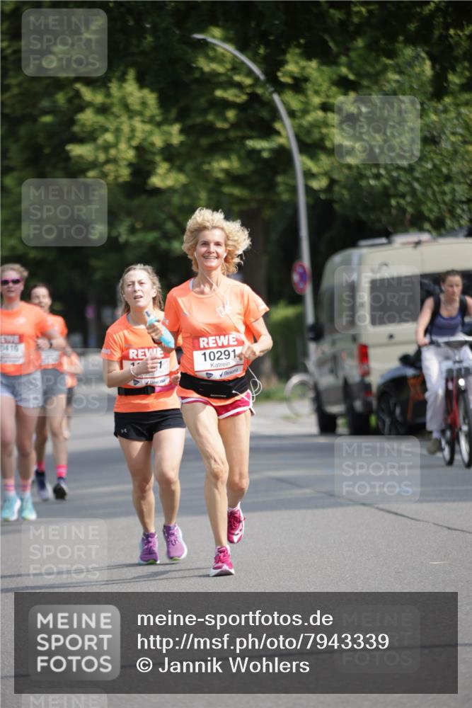 15.06.2025 - REWE Women's Run Jannik Wohlers http://msf.ph/oto/7943339 15.06.2025 08:47:09 Laufen 10291 meine-sportfotos.de