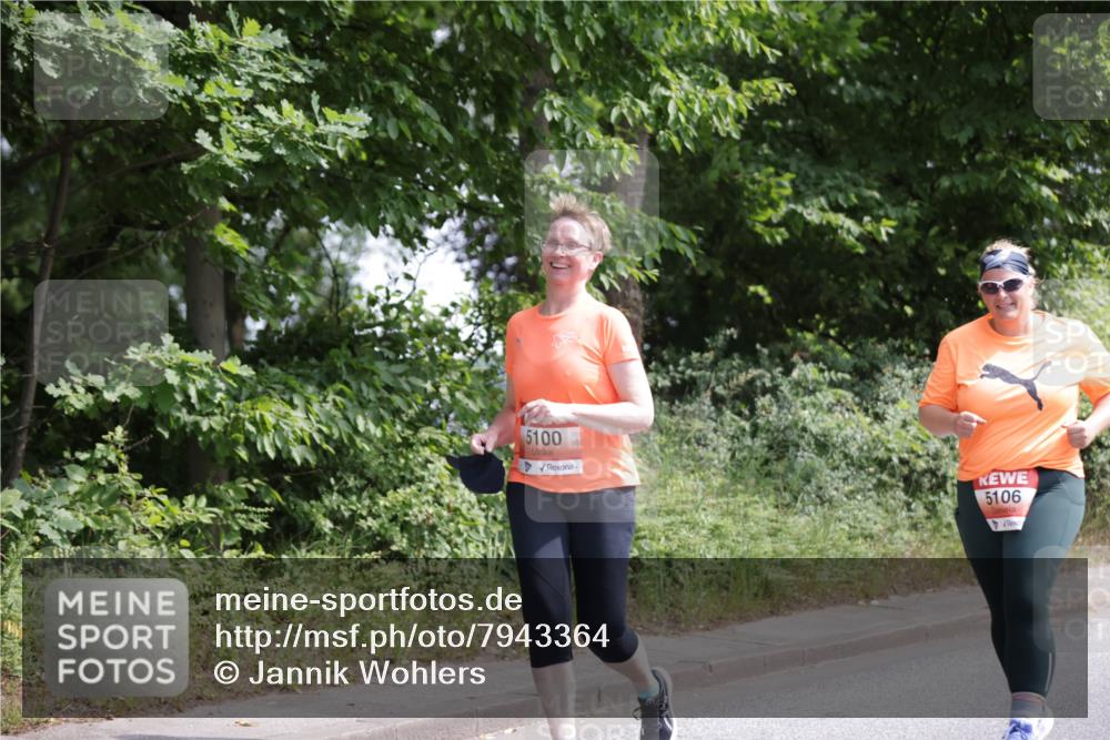 15.06.2025 - REWE Women's Run Jannik Wohlers http://msf.ph/oto/7943364 15.06.2025 10:16:31 Laufen 5100, 5106 meine-sportfotos.de
