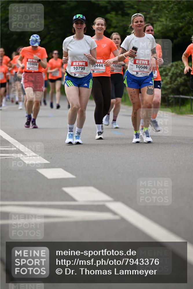 15.06.2025 - REWE Women's Run Dr. Thomas Lammeyer http://msf.ph/oto/7943376 15.06.2025 09:22:02 Laufen 10409, 10799, 0444, 10266, 10586, 3 meine-sportfotos.de