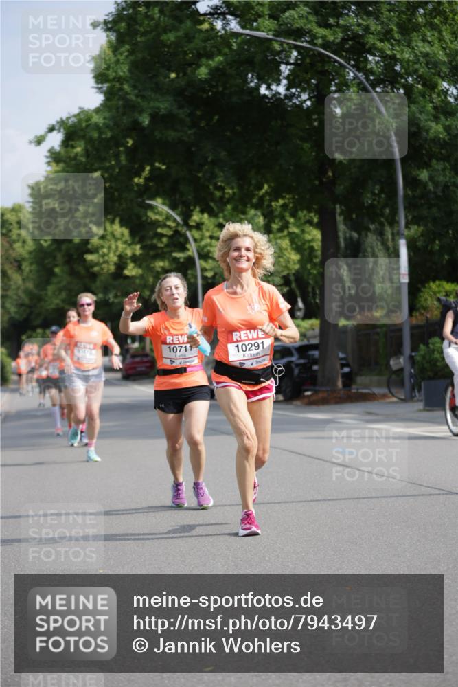 15.06.2025 - REWE Women's Run Jannik Wohlers http://msf.ph/oto/7943497 15.06.2025 08:47:11 Laufen 10410, 10711, 10291 meine-sportfotos.de