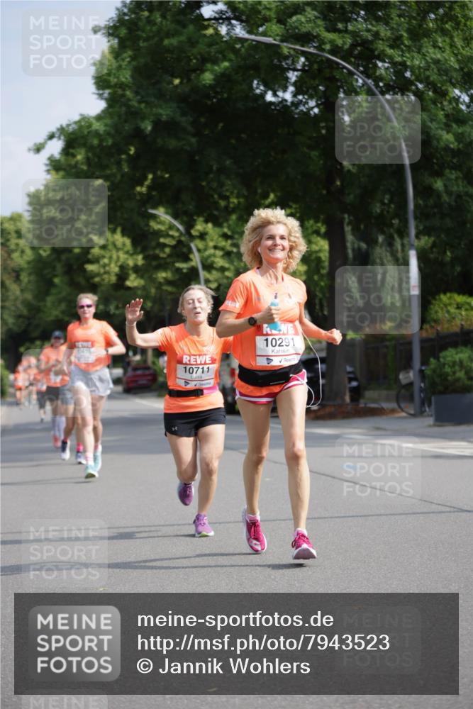 15.06.2025 - REWE Women's Run Jannik Wohlers http://msf.ph/oto/7943523 15.06.2025 08:47:11 Laufen 10711, 10291 meine-sportfotos.de