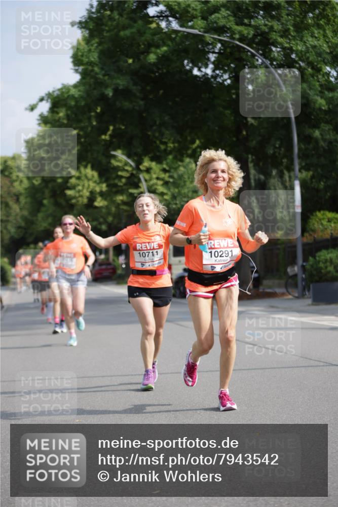15.06.2025 - REWE Women's Run Jannik Wohlers http://msf.ph/oto/7943542 15.06.2025 08:47:11 Laufen 10711, 10291 meine-sportfotos.de