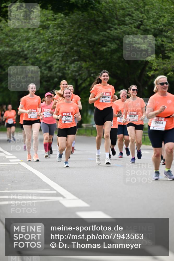 15.06.2025 - REWE Women's Run Dr. Thomas Lammeyer http://msf.ph/oto/7943563 15.06.2025 09:22:07 Laufen 0243, 1083, 10021, 0024, 105, 10735, 10604 meine-sportfotos.de