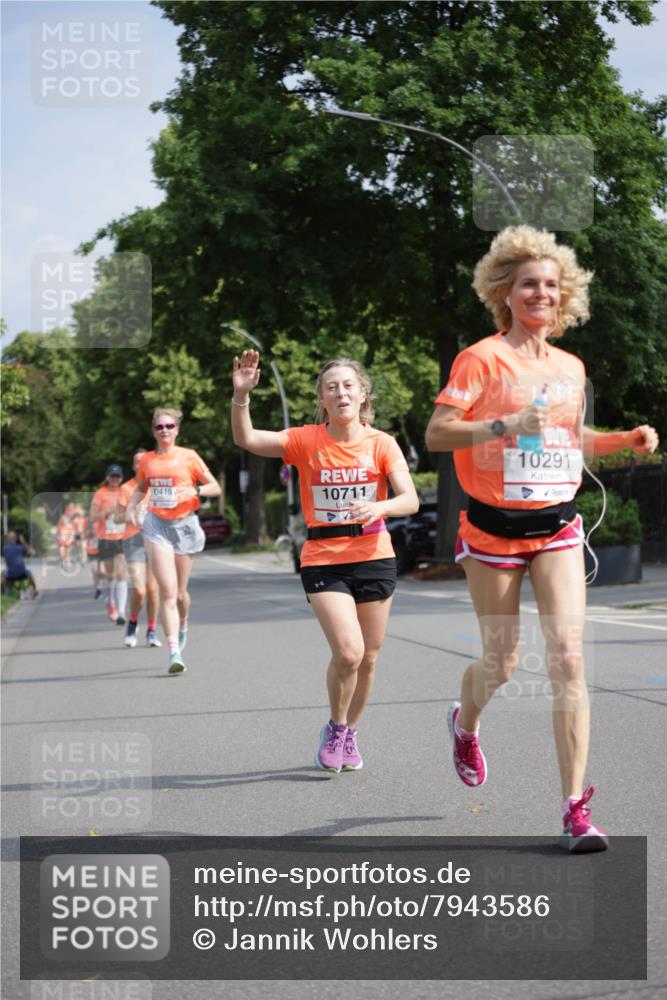 15.06.2025 - REWE Women's Run Jannik Wohlers http://msf.ph/oto/7943586 15.06.2025 08:47:12 Laufen 0410, 10711, 10291 meine-sportfotos.de