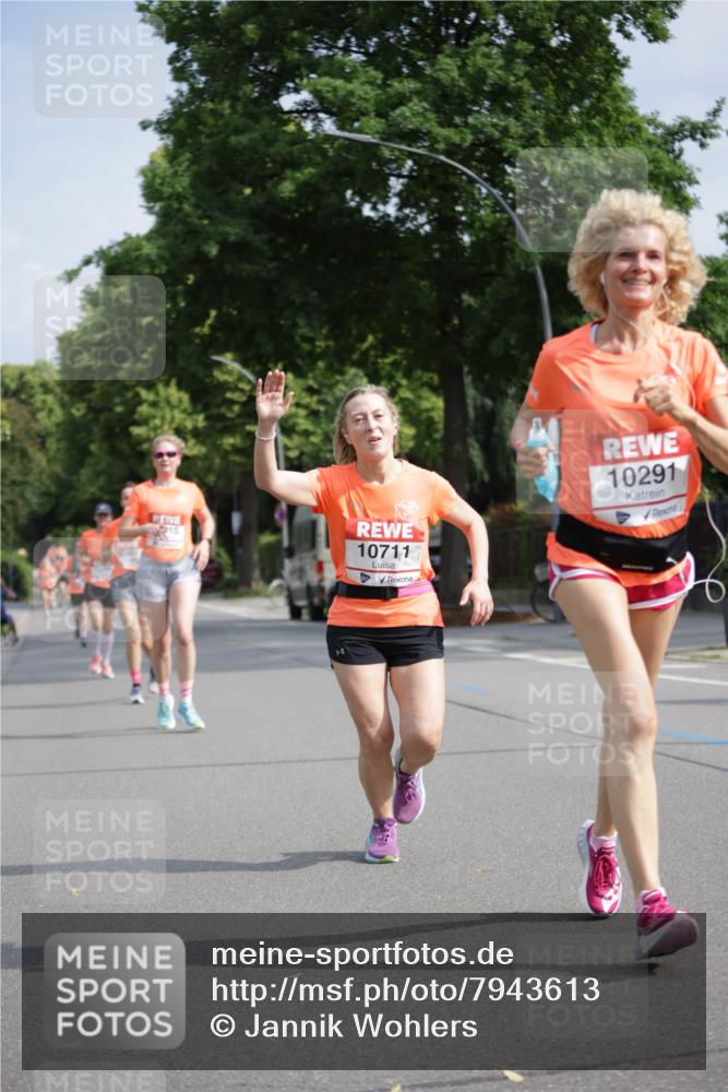 15.06.2025 - REWE Women's Run Jannik Wohlers http://msf.ph/oto/7943613 15.06.2025 08:47:12 Laufen 10, 10711, 10291 meine-sportfotos.de