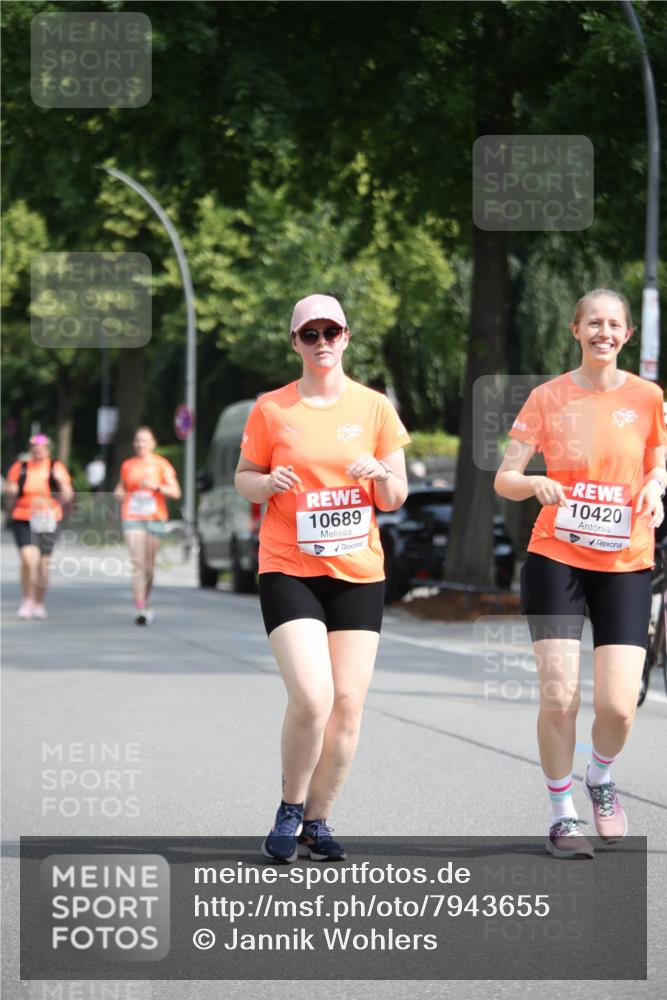 15.06.2025 - REWE Women's Run Jannik Wohlers http://msf.ph/oto/7943655 15.06.2025 10:02:47 Laufen 10689, 10420 meine-sportfotos.de