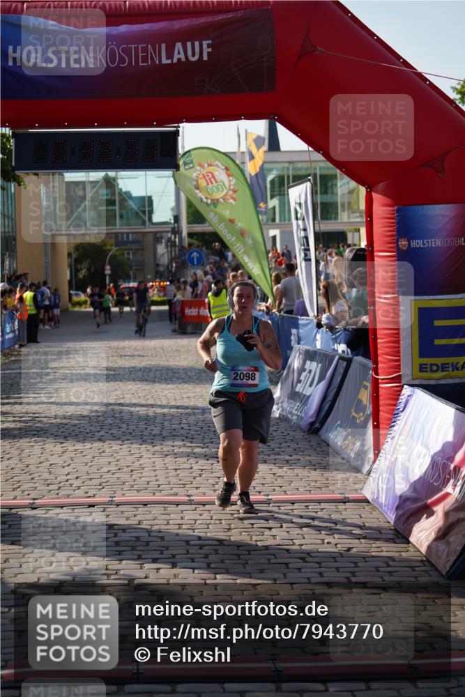 13.06.2025 - Holstenköstenlauf Felixshl http://msf.ph/oto/7943770 13.06.2025 18:09:32 Laufen 2098 meine-sportfotos.de