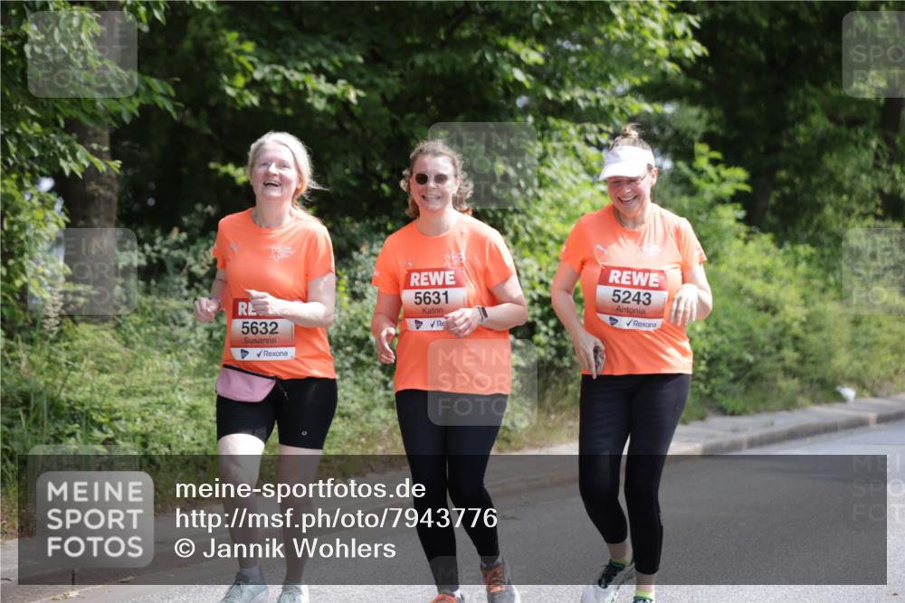 15.06.2025 - REWE Women's Run Jannik Wohlers http://msf.ph/oto/7943776 15.06.2025 10:16:46 Laufen 5632, 5631, 5243 meine-sportfotos.de