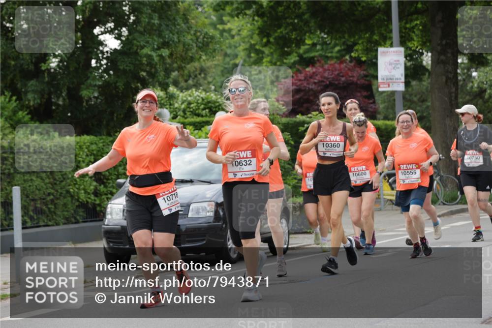 15.06.2025 - REWE Women's Run Jannik Wohlers http://msf.ph/oto/7943871 15.06.2025 08:29:09 Laufen 10718, 10632, 10, 10360, 15, 2025, 10600, 10555, 10750 meine-sportfotos.de