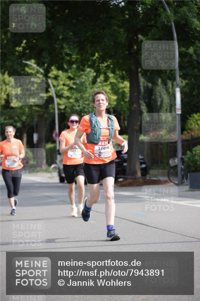 15.06.2025 - REWE Women's Run Jannik Wohlers http://msf.ph/oto/7943891 15.06.2025 08:47:20 Laufen 1013, 10856 meine-sportfotos.de
