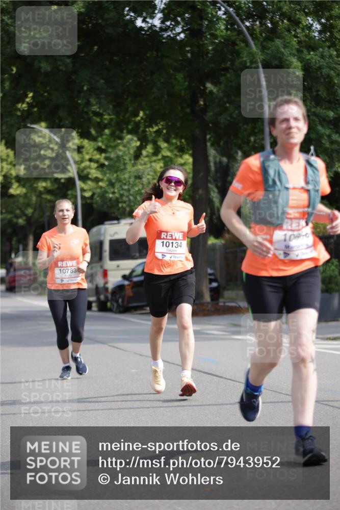 15.06.2025 - REWE Women's Run Jannik Wohlers http://msf.ph/oto/7943952 15.06.2025 08:47:22 Laufen 10134, 10783, 10850 meine-sportfotos.de