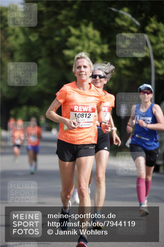 15.06.2025 - REWE Women's Run Jannik Wohlers http://msf.ph/oto/7944119 15.06.2025 08:47:29 Laufen 10812 meine-sportfotos.de