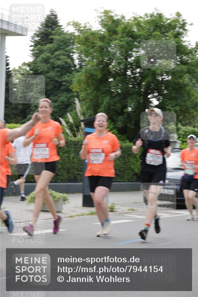 15.06.2025 - REWE Women's Run Jannik Wohlers http://msf.ph/oto/7944154 15.06.2025 08:29:14 Laufen  meine-sportfotos.de
