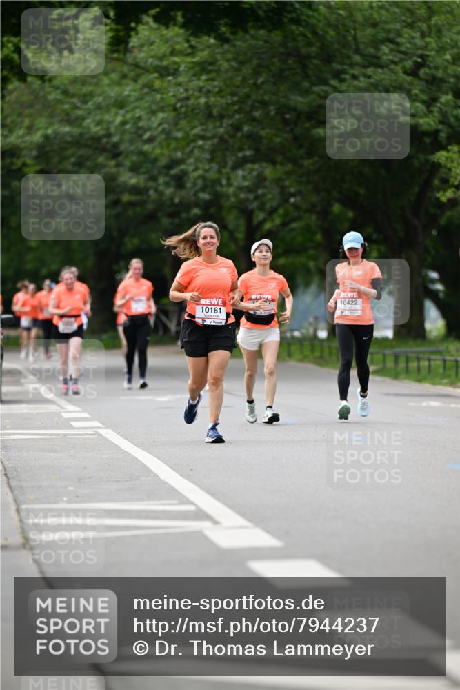 15.06.2025 - REWE Women's Run Dr. Thomas Lammeyer http://msf.ph/oto/7944237 15.06.2025 09:22:19 Laufen 10422, 10161 meine-sportfotos.de