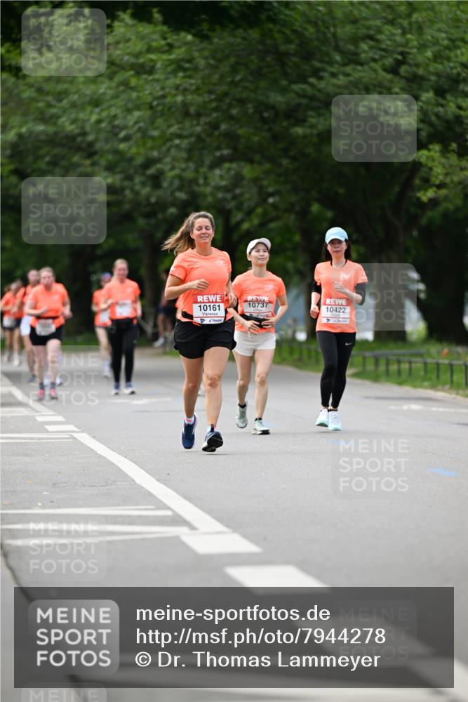 15.06.2025 - REWE Women's Run Dr. Thomas Lammeyer http://msf.ph/oto/7944278 15.06.2025 09:22:20 Laufen 10161, 10737 meine-sportfotos.de