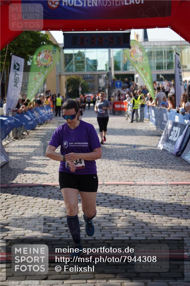 13.06.2025 - Holstenköstenlauf Felixshl http://msf.ph/oto/7944308 13.06.2025 18:09:52 Laufen 2734, 3036, 3037, 3863, 3963 meine-sportfotos.de