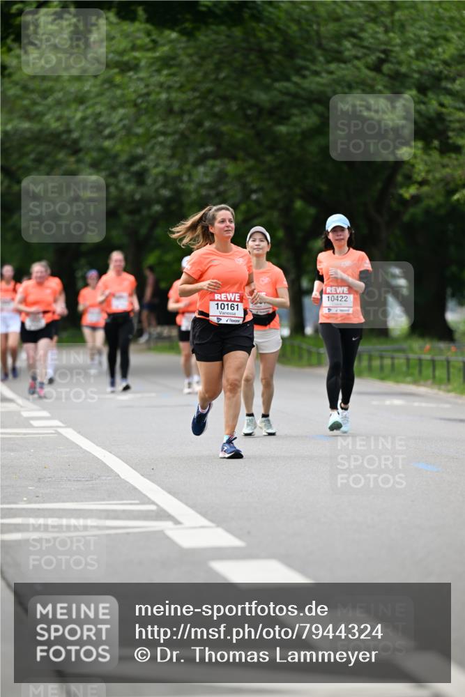 15.06.2025 - REWE Women's Run Dr. Thomas Lammeyer http://msf.ph/oto/7944324 15.06.2025 09:22:21 Laufen 10422, 10161 meine-sportfotos.de