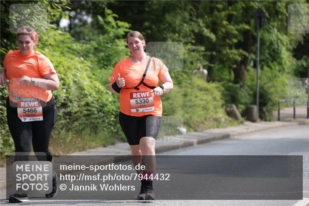 15.06.2025 - REWE Women's Run Jannik Wohlers http://msf.ph/oto/7944432 15.06.2025 10:17:15 Laufen 5466, 5330 meine-sportfotos.de