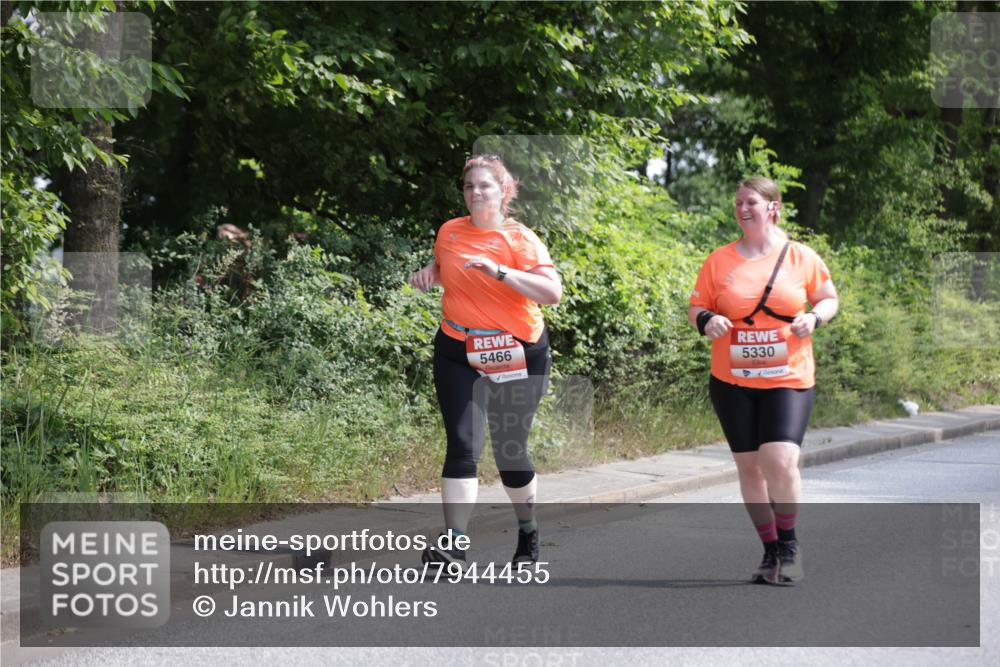 15.06.2025 - REWE Women's Run Jannik Wohlers http://msf.ph/oto/7944455 15.06.2025 10:17:15 Laufen 5466, 5330 meine-sportfotos.de
