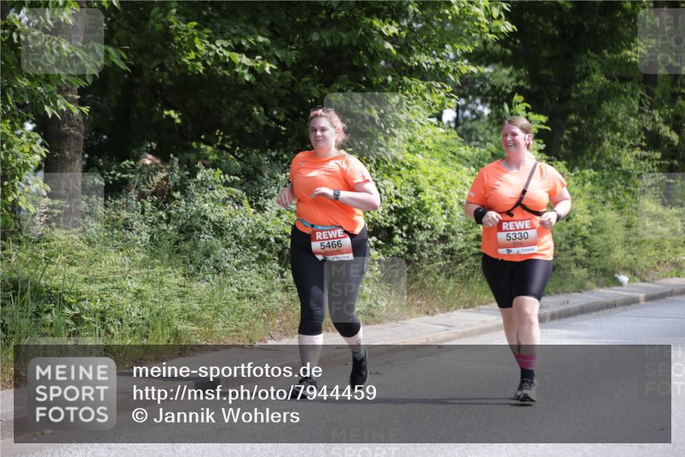 15.06.2025 - REWE Women's Run Jannik Wohlers http://msf.ph/oto/7944459 15.06.2025 10:17:15 Laufen 5466, 5330 meine-sportfotos.de