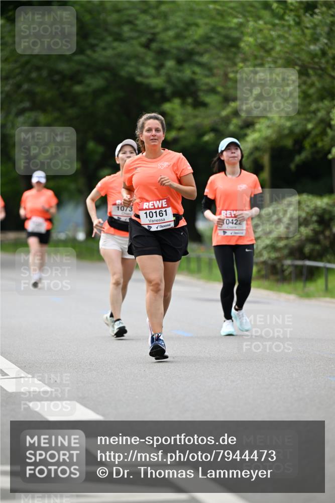 15.06.2025 - REWE Women's Run Dr. Thomas Lammeyer http://msf.ph/oto/7944473 15.06.2025 09:22:23 Laufen 1073, 10161, 0422 meine-sportfotos.de