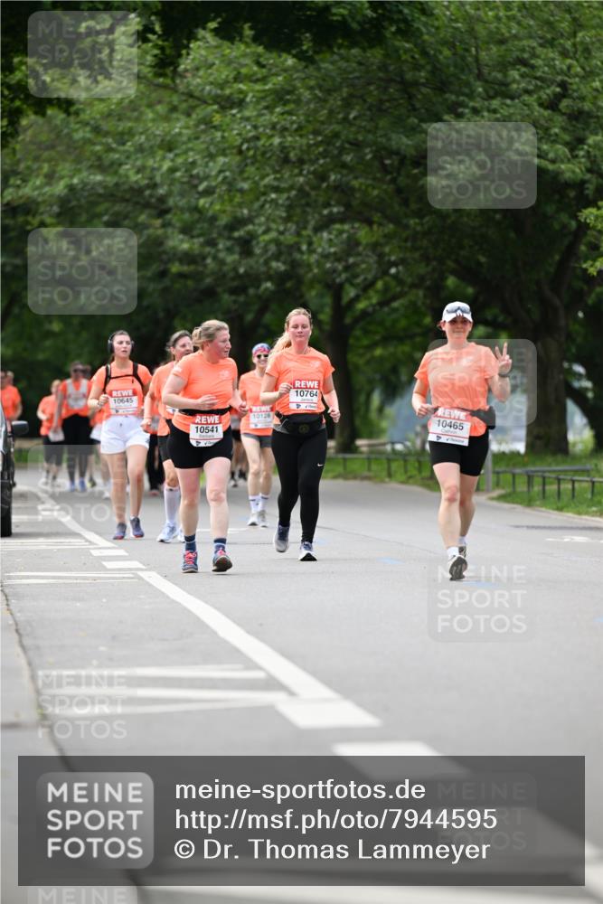 15.06.2025 - REWE Women's Run Dr. Thomas Lammeyer http://msf.ph/oto/7944595 15.06.2025 09:22:27 Laufen 10764, 10645, 10128, 10541, 10465 meine-sportfotos.de