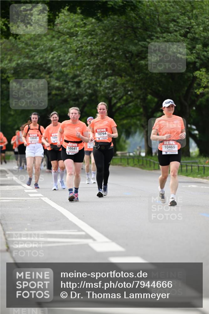 15.06.2025 - REWE Women's Run Dr. Thomas Lammeyer http://msf.ph/oto/7944666 15.06.2025 09:22:28 Laufen 10645, 105, 1012, 10541, 10764, 10465 meine-sportfotos.de