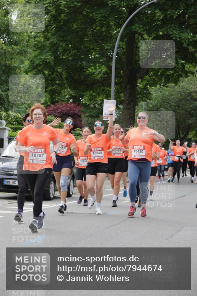 15.06.2025 - REWE Women's Run Jannik Wohlers http://msf.ph/oto/7944674 15.06.2025 08:29:30 Laufen 1, 10757, 457, 0455, 10430, 10349, 10454 meine-sportfotos.de