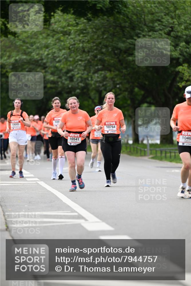 15.06.2025 - REWE Women's Run Dr. Thomas Lammeyer http://msf.ph/oto/7944757 15.06.2025 09:22:30 Laufen 10645, 105, 10541, 10120, 10764, 1046 meine-sportfotos.de