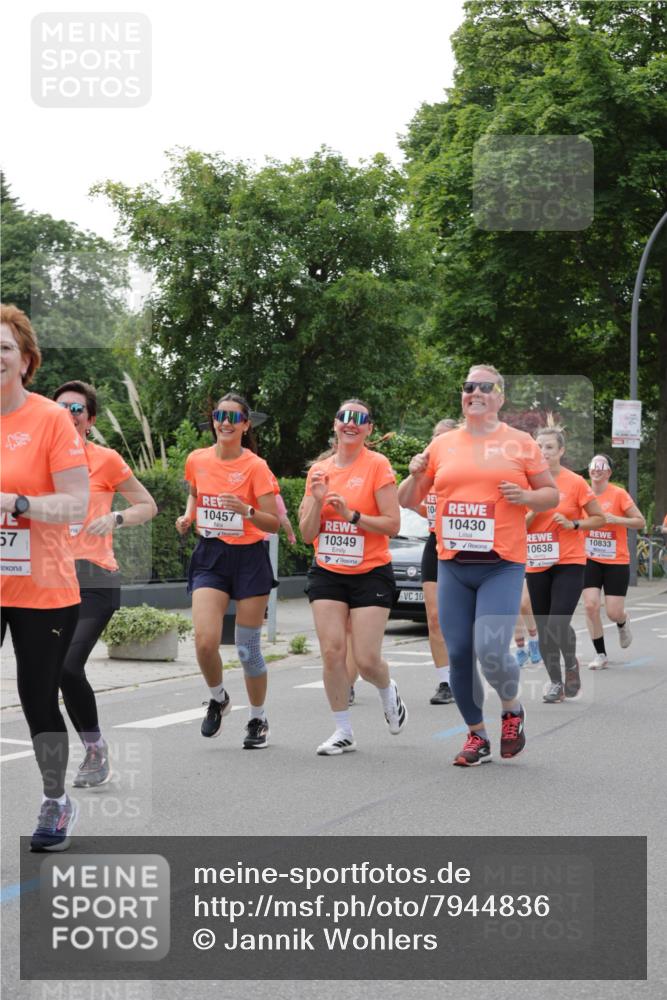 15.06.2025 - REWE Women's Run Jannik Wohlers http://msf.ph/oto/7944836 15.06.2025 08:29:32 Laufen 57, 10457, 10349, 10, 10, 10430, 10833, 10638 meine-sportfotos.de