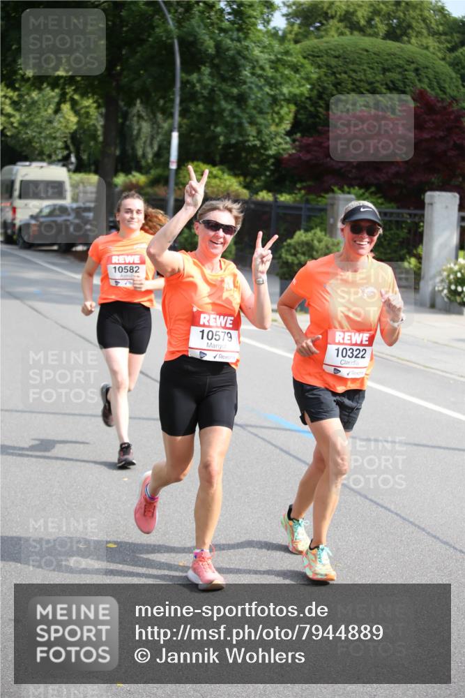15.06.2025 - REWE Women's Run Jannik Wohlers http://msf.ph/oto/7944889 15.06.2025 09:44:00 Laufen 10582, 10579, 10322 meine-sportfotos.de