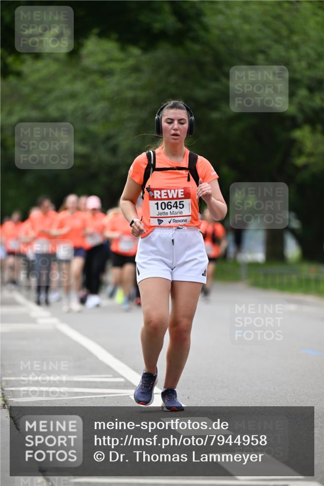 15.06.2025 - REWE Women's Run Dr. Thomas Lammeyer http://msf.ph/oto/7944958 15.06.2025 09:22:38 Laufen 10645 meine-sportfotos.de