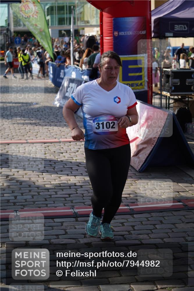 13.06.2025 - Holstenköstenlauf Felixshl http://msf.ph/oto/7944982 13.06.2025 18:10:31 Laufen 2921, 3102 meine-sportfotos.de