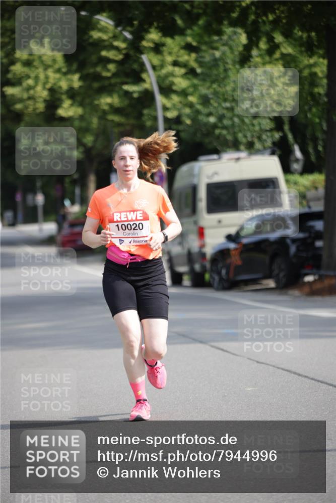 15.06.2025 - REWE Women's Run Jannik Wohlers http://msf.ph/oto/7944996 15.06.2025 08:48:00 Laufen 10020 meine-sportfotos.de