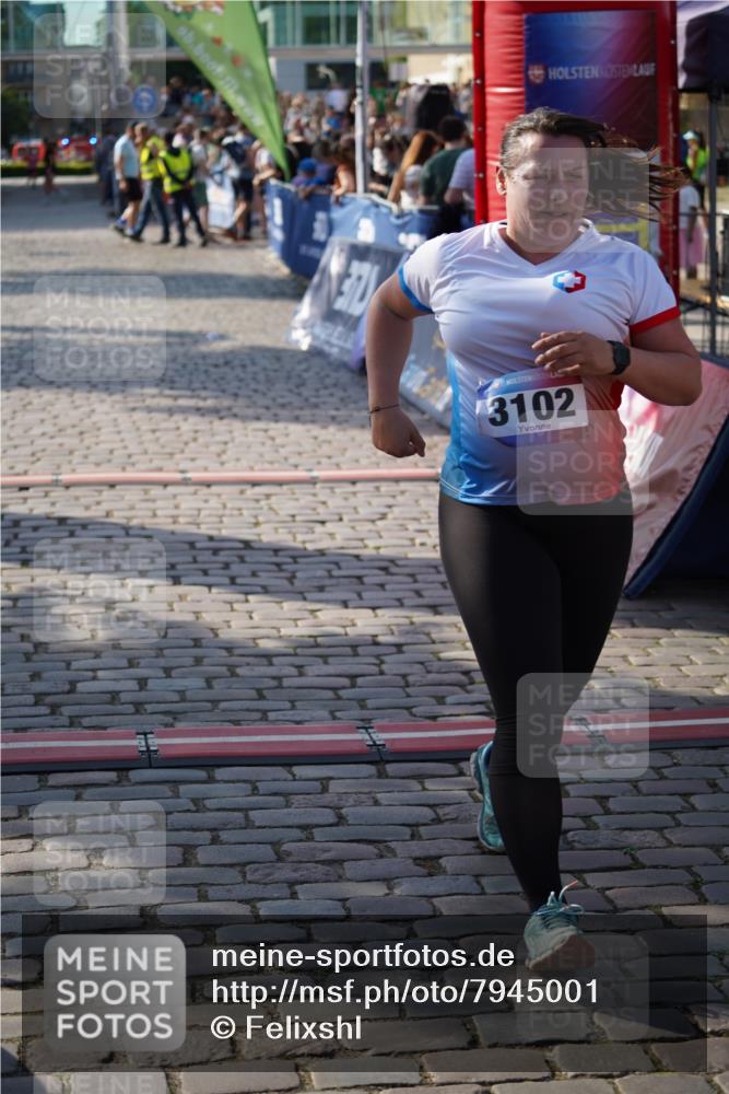 13.06.2025 - Holstenköstenlauf Felixshl http://msf.ph/oto/7945001 13.06.2025 18:10:31 Laufen 2921, 3102 meine-sportfotos.de