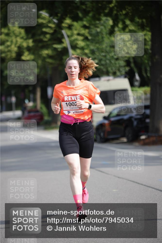 15.06.2025 - REWE Women's Run Jannik Wohlers http://msf.ph/oto/7945034 15.06.2025 08:48:00 Laufen 1002 meine-sportfotos.de