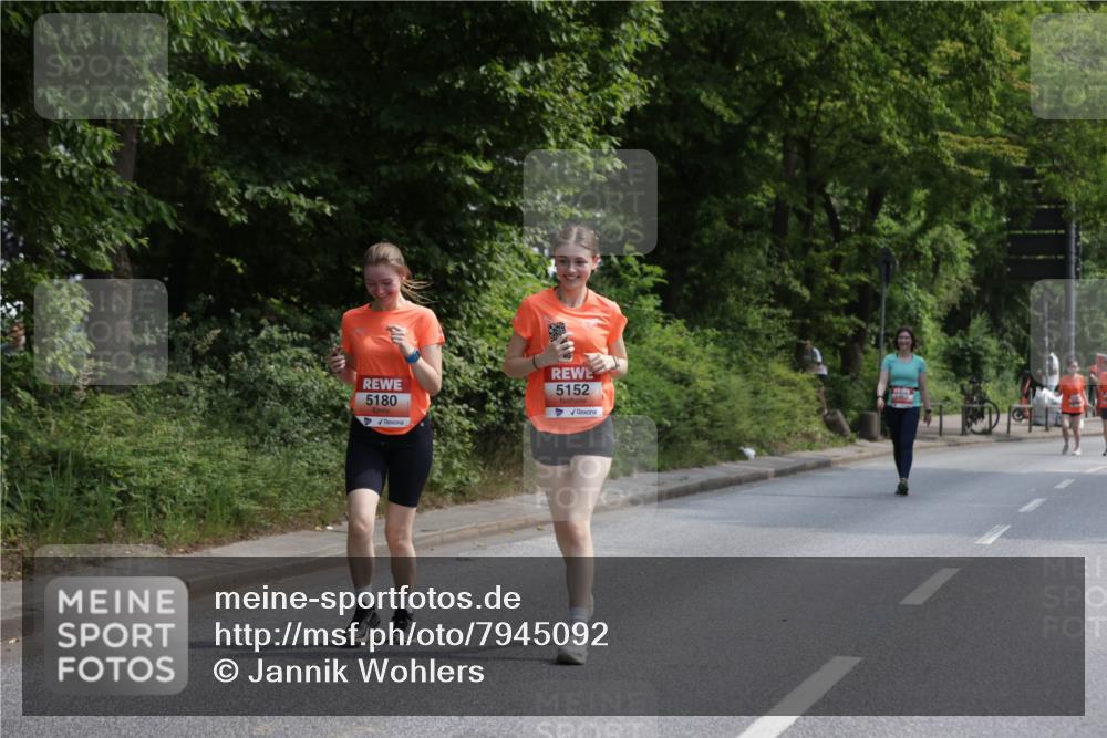 15.06.2025 - REWE Women's Run Jannik Wohlers http://msf.ph/oto/7945092 15.06.2025 10:18:21 Laufen 5180, 5152 meine-sportfotos.de