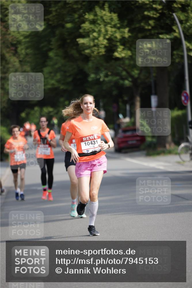 15.06.2025 - REWE Women's Run Jannik Wohlers http://msf.ph/oto/7945153 15.06.2025 08:48:05 Laufen 10431 meine-sportfotos.de
