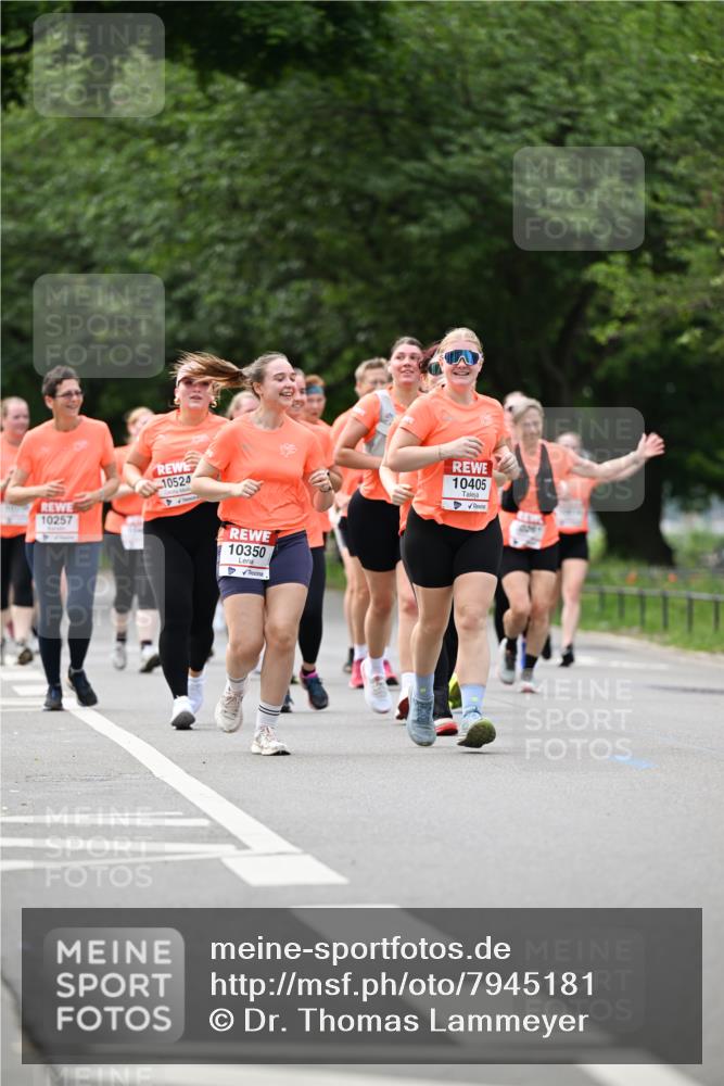 15.06.2025 - REWE Women's Run Dr. Thomas Lammeyer http://msf.ph/oto/7945181 15.06.2025 09:22:44 Laufen 10257, 10524, 10350, 10405 meine-sportfotos.de