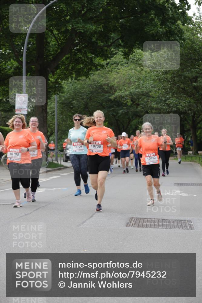 15.06.2025 - REWE Women's Run Jannik Wohlers http://msf.ph/oto/7945232 15.06.2025 08:29:39 Laufen 10798, 10709, 252, 10736, 10253 meine-sportfotos.de