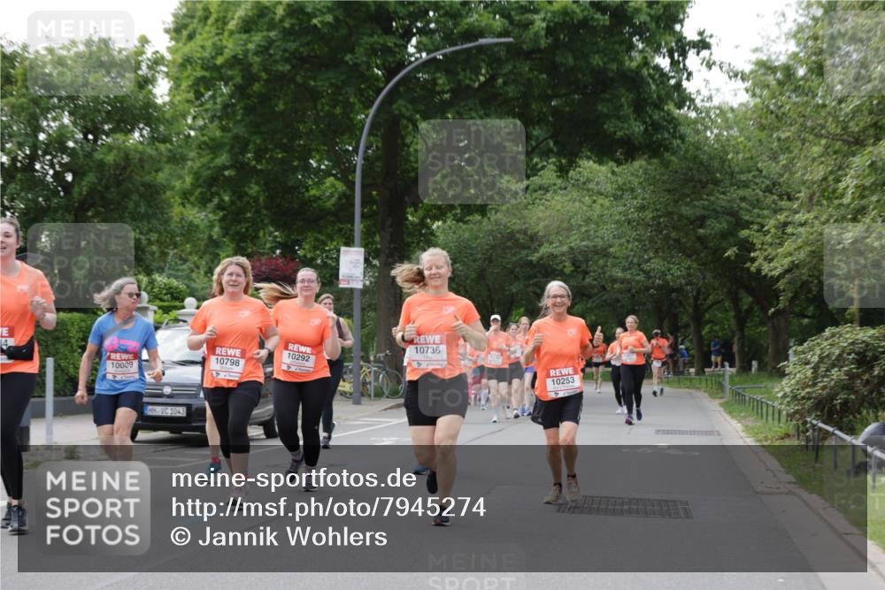 15.06.2025 - REWE Women's Run Jannik Wohlers http://msf.ph/oto/7945274 15.06.2025 08:29:40 Laufen 34, 10009, 1043, 10292, 10798, 10736, 4, 10253 meine-sportfotos.de
