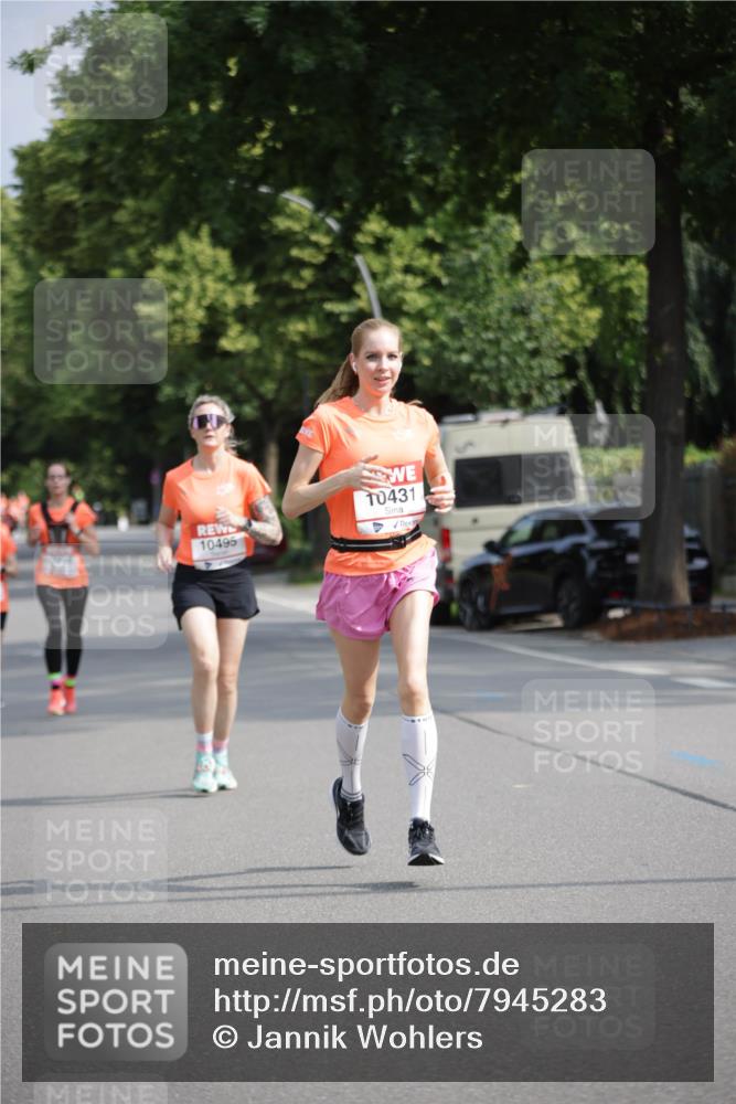 15.06.2025 - REWE Women's Run Jannik Wohlers http://msf.ph/oto/7945283 15.06.2025 08:48:07 Laufen 10495, 0431 meine-sportfotos.de