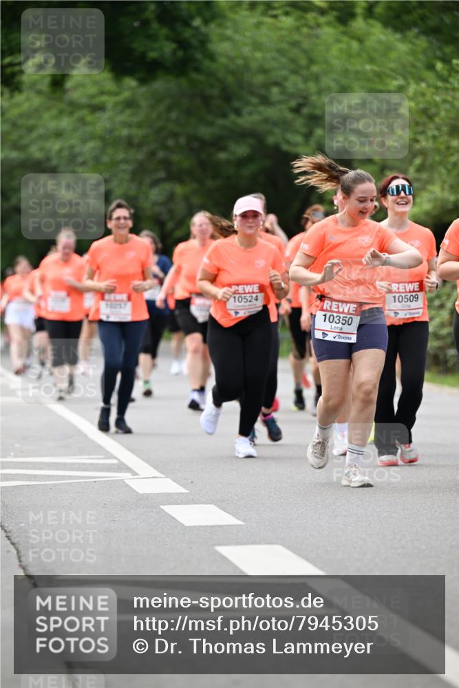 15.06.2025 - REWE Women's Run Dr. Thomas Lammeyer http://msf.ph/oto/7945305 15.06.2025 09:22:47 Laufen 10524, 10350, 10509 meine-sportfotos.de
