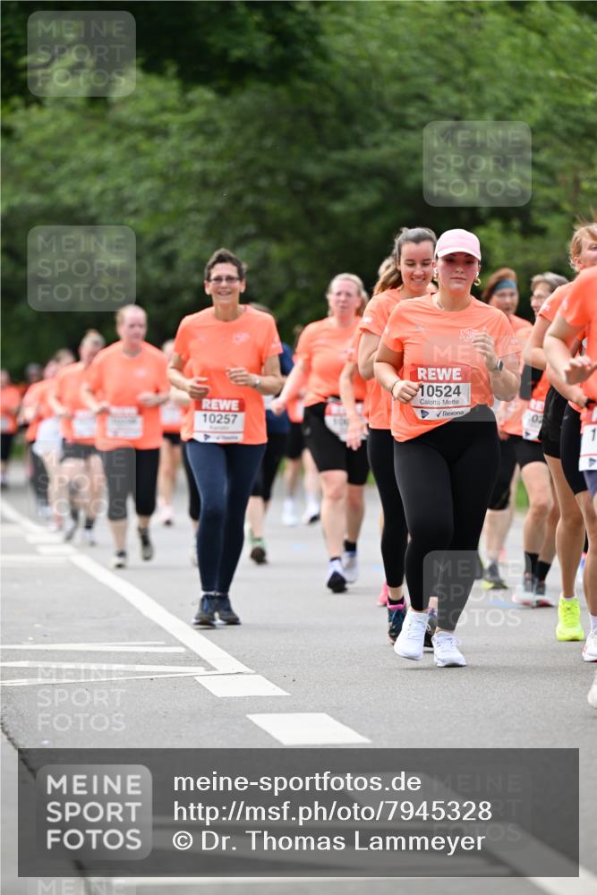15.06.2025 - REWE Women's Run Dr. Thomas Lammeyer http://msf.ph/oto/7945328 15.06.2025 09:22:48 Laufen 10524, 10257, 02 meine-sportfotos.de