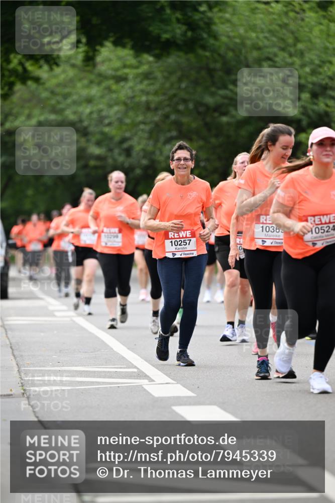 15.06.2025 - REWE Women's Run Dr. Thomas Lammeyer http://msf.ph/oto/7945339 15.06.2025 09:22:49 Laufen 10257, 1036, 0524 meine-sportfotos.de