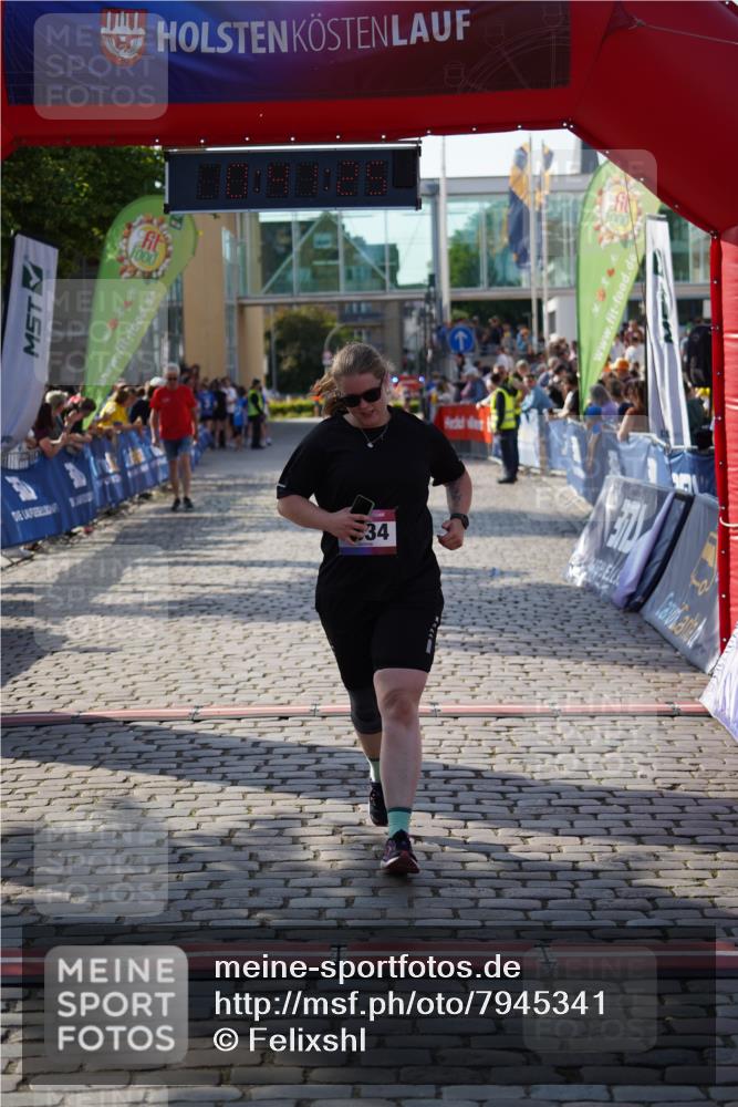 13.06.2025 - Holstenköstenlauf Felixshl http://msf.ph/oto/7945341 13.06.2025 18:11:27 Laufen 2534, 2937, 3015 meine-sportfotos.de
