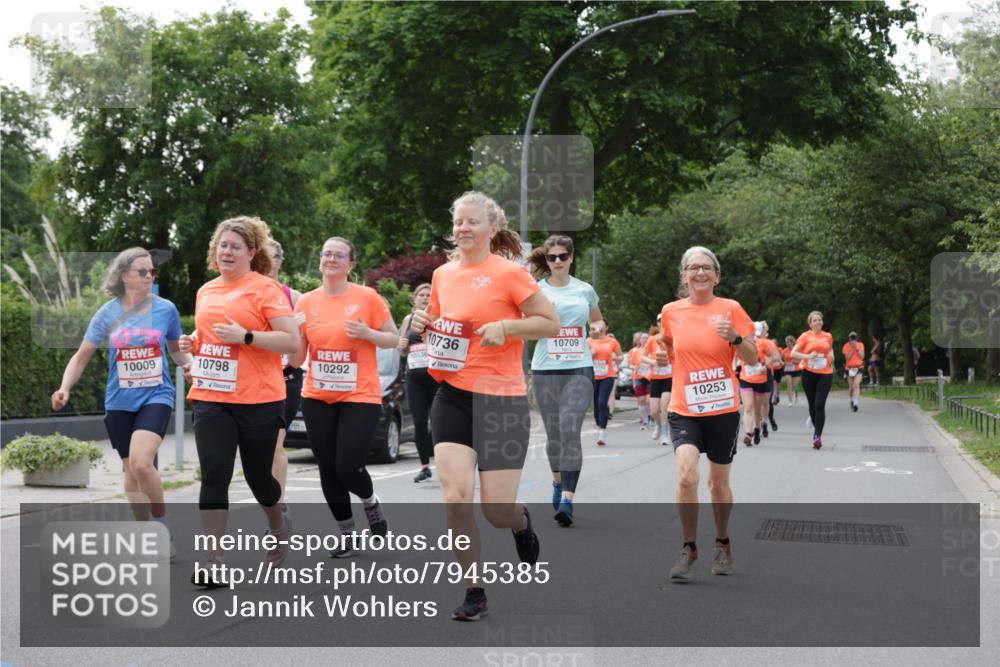 15.06.2025 - REWE Women's Run Jannik Wohlers http://msf.ph/oto/7945385 15.06.2025 08:29:41 Laufen 10736, 10009, 10798, 10292, 10709, 10253 meine-sportfotos.de