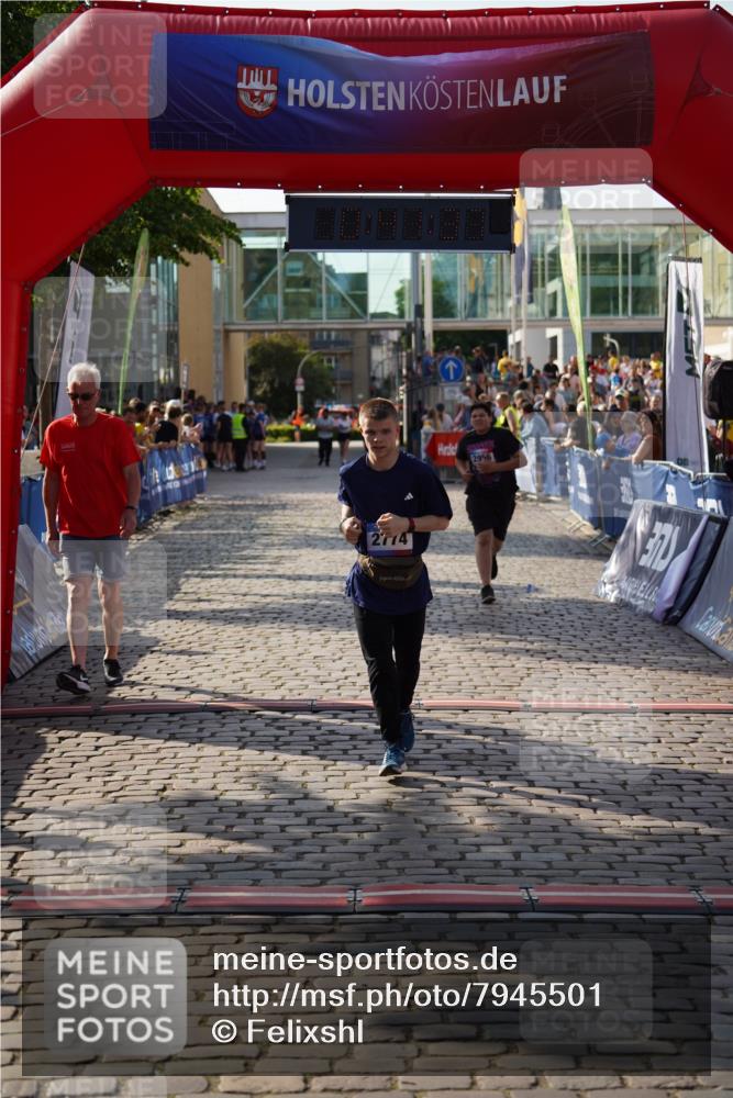 13.06.2025 - Holstenköstenlauf Felixshl http://msf.ph/oto/7945501 13.06.2025 18:11:38 Laufen 2956 meine-sportfotos.de