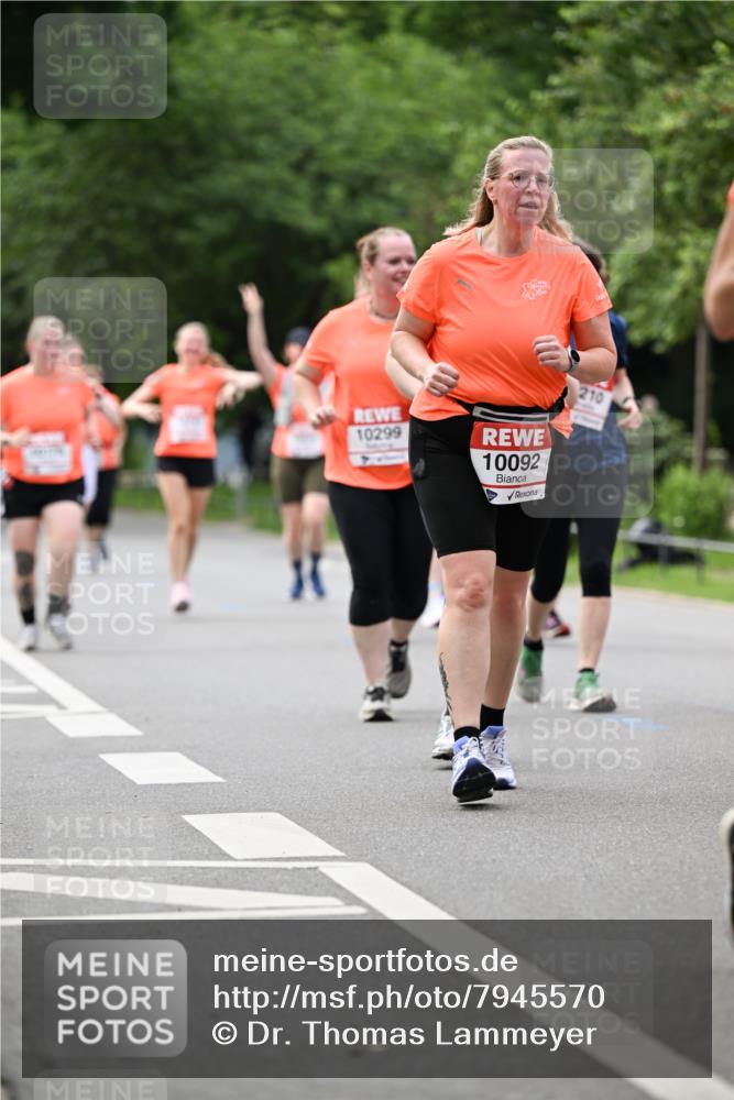 15.06.2025 - REWE Women's Run Dr. Thomas Lammeyer http://msf.ph/oto/7945570 15.06.2025 09:22:54 Laufen 10299, 10092 meine-sportfotos.de