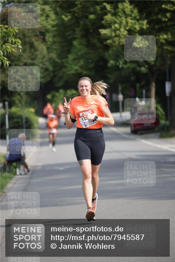 15.06.2025 - REWE Women's Run Jannik Wohlers http://msf.ph/oto/7945587 15.06.2025 08:48:19 Laufen  meine-sportfotos.de